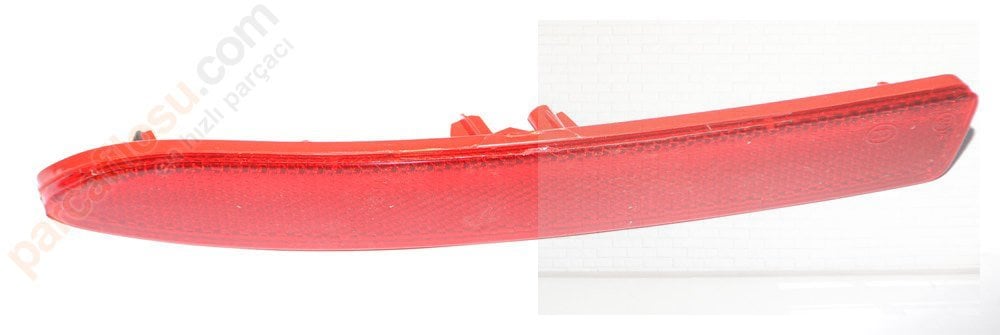 TAMPON REFLEKTÖRÜ ARKA SAĞ LATİTUDE