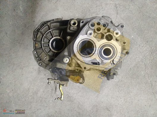 ŞANZIMAN KAPAĞI JR5-110 8201011667 MEGANE-III FLUENCE 5 İLERİ